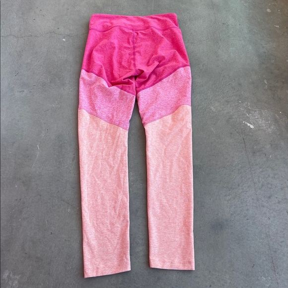 Outdoor Voices Paneled Colorblock Leggings Small Ankle length - Picture 5 of 8